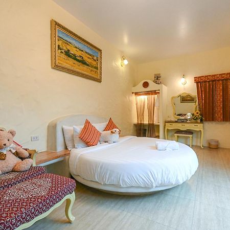 Swiss Valley Hip Resort Suan Phueng Bilik gambar