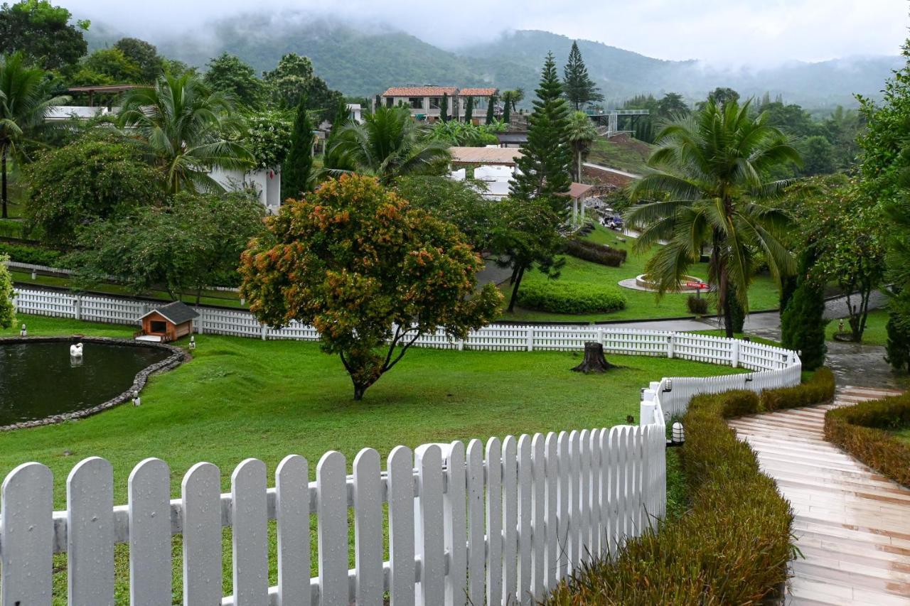 Swiss Valley Hip Resort Suan Phueng Luaran gambar
