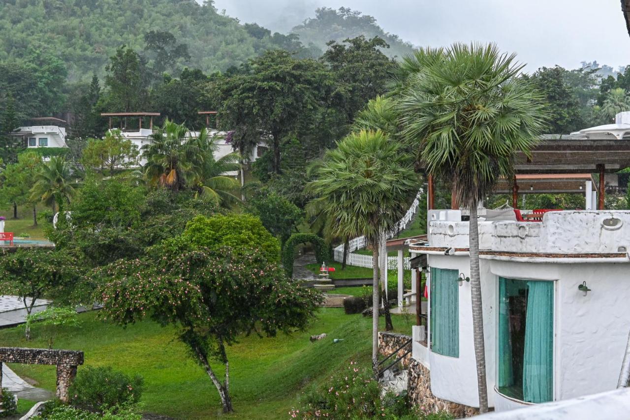 Swiss Valley Hip Resort Suan Phueng Luaran gambar
