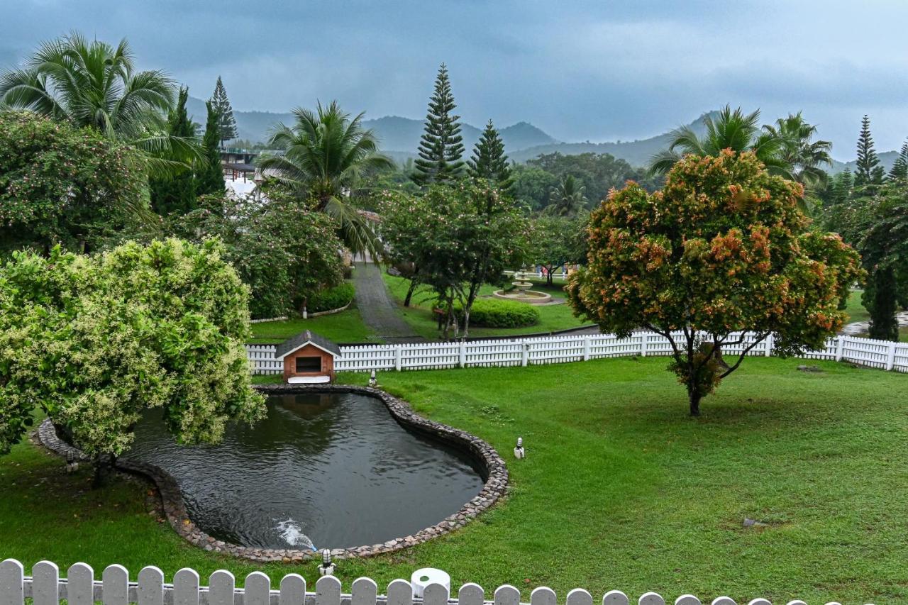 Swiss Valley Hip Resort Suan Phueng Luaran gambar