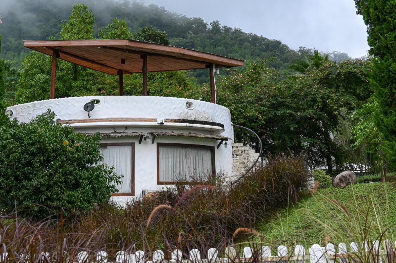 Swiss Valley Hip Resort Suan Phueng Luaran gambar