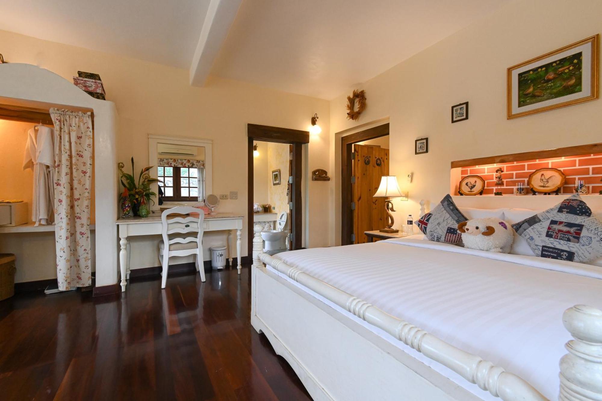 Swiss Valley Hip Resort Suan Phueng Bilik gambar