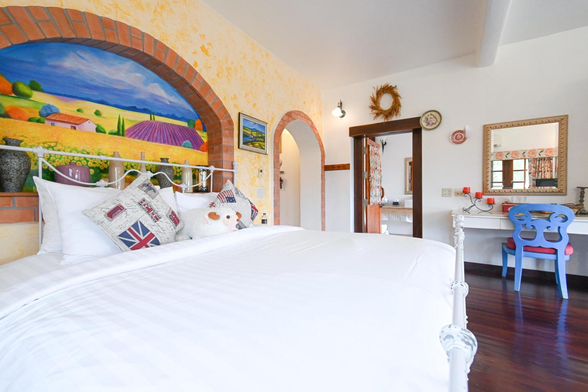 Swiss Valley Hip Resort Suan Phueng Bilik gambar